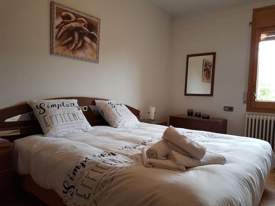 Apartamento Con Encanto San Lorenzo de Morunys Exteriör bild